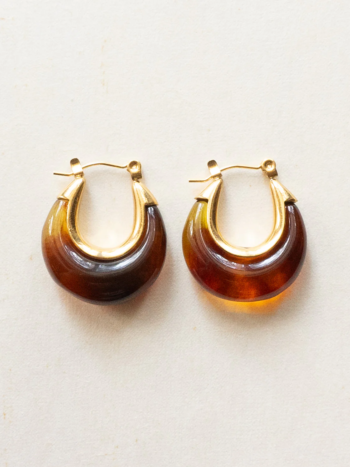 Chic Resin Hoops - Reddish-brown