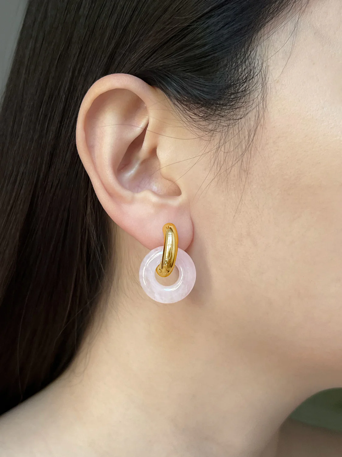 Donut Hoops, Gold - Rose Quartz 2cm - Image 2