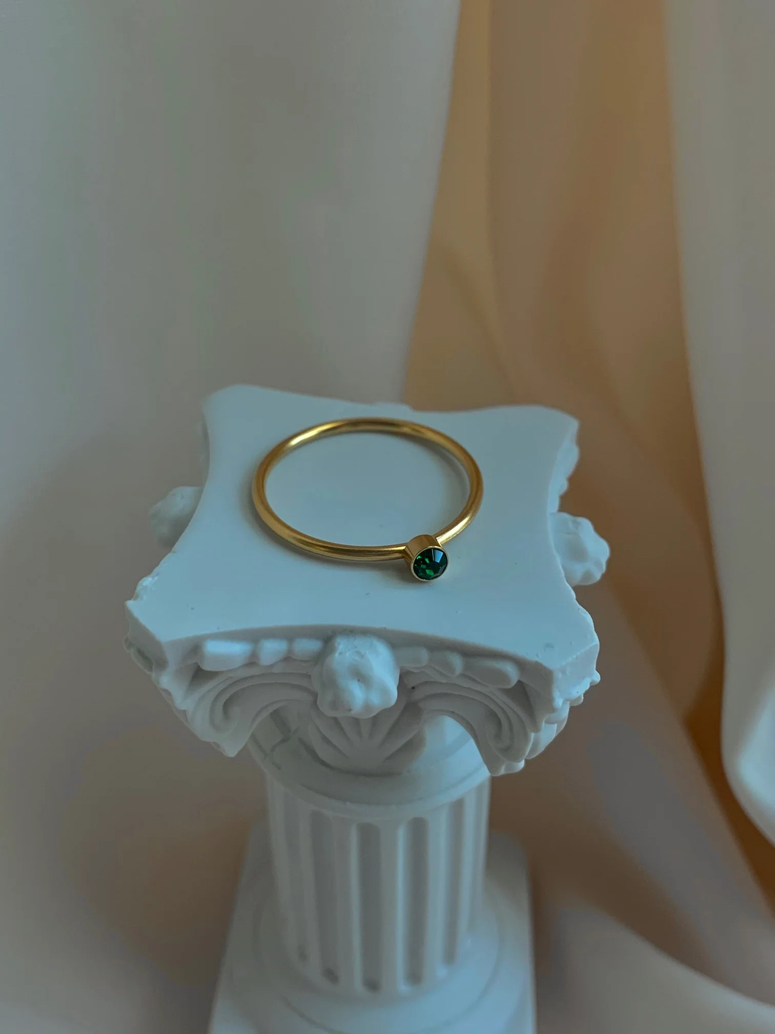 Emerald Gemstone Ring - Image 2