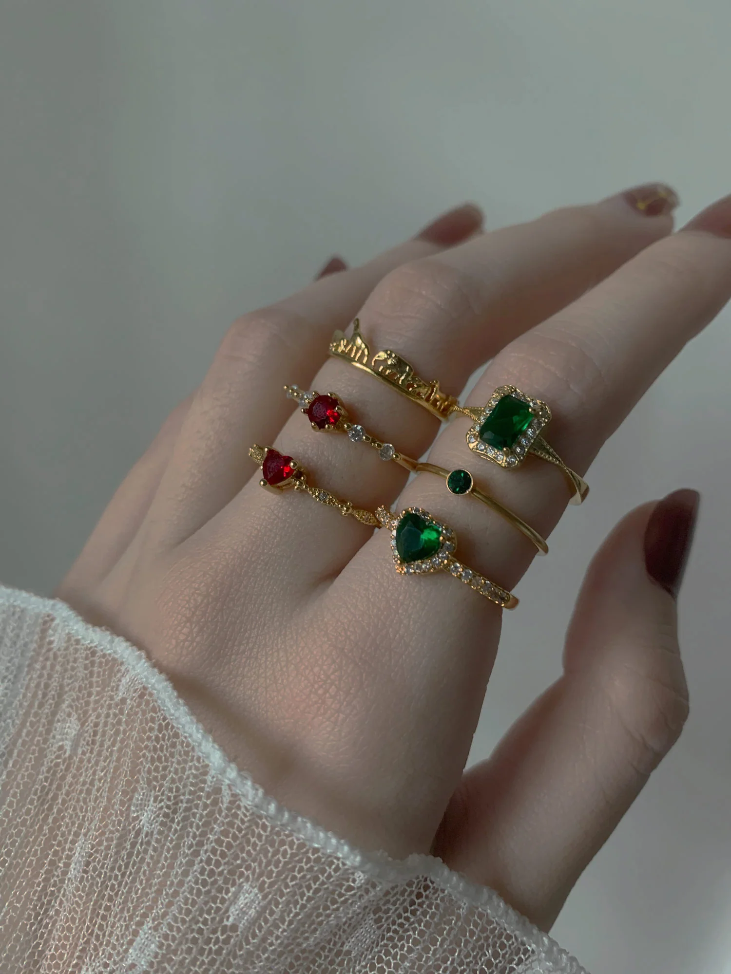 Emerald Gemstone Ring - Image 3