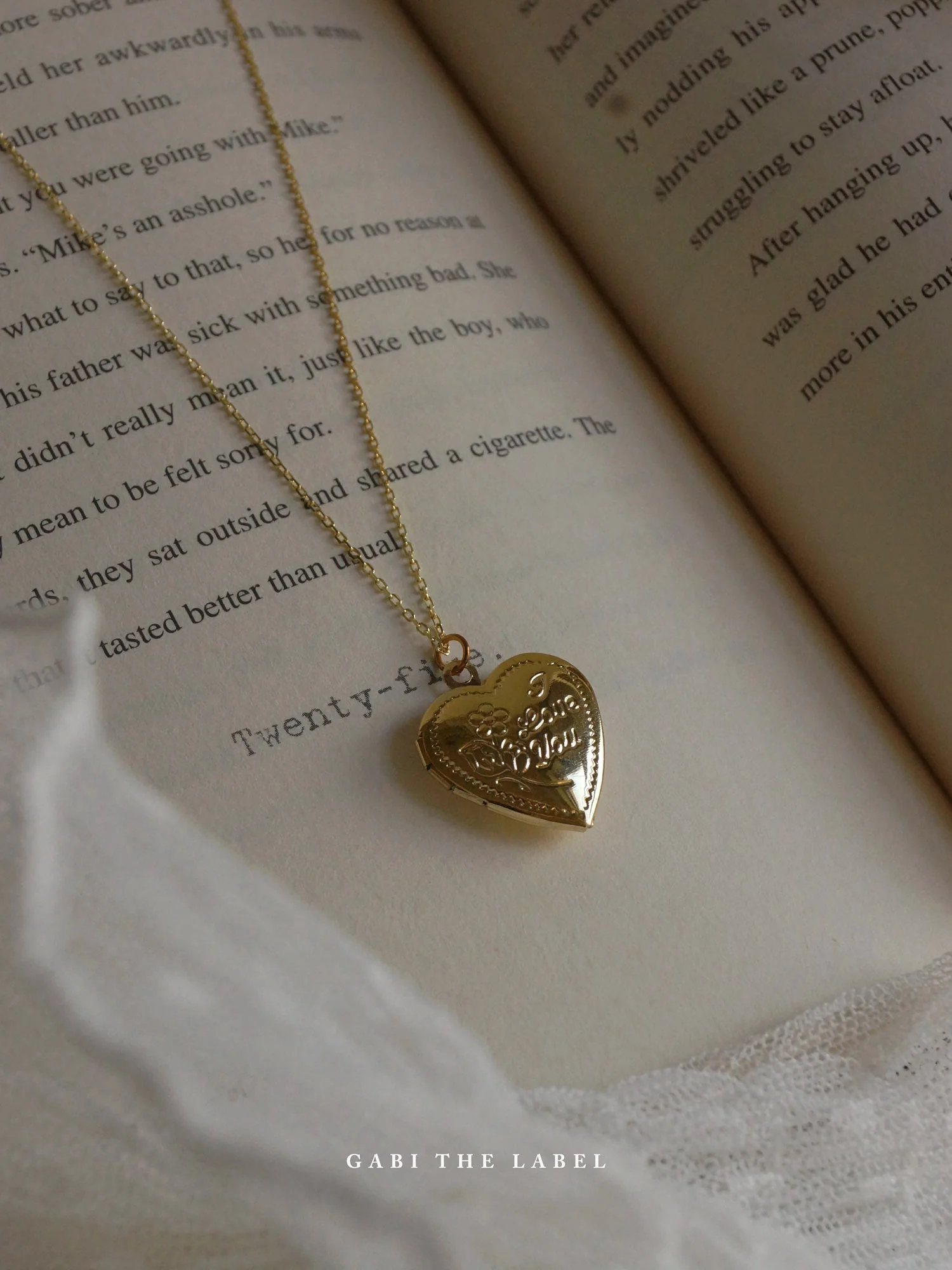 EMMA Locket Necklace - Image 5
