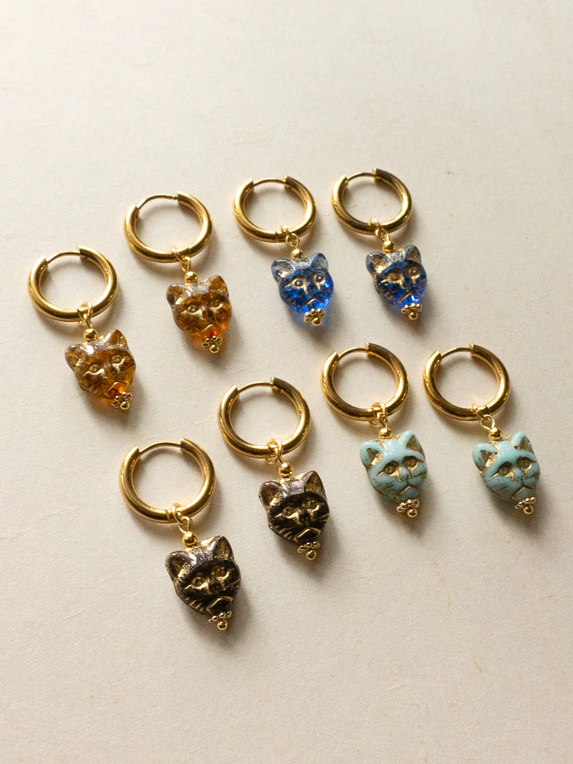 Glass Carved Cat Hoops - Brown - Image 4