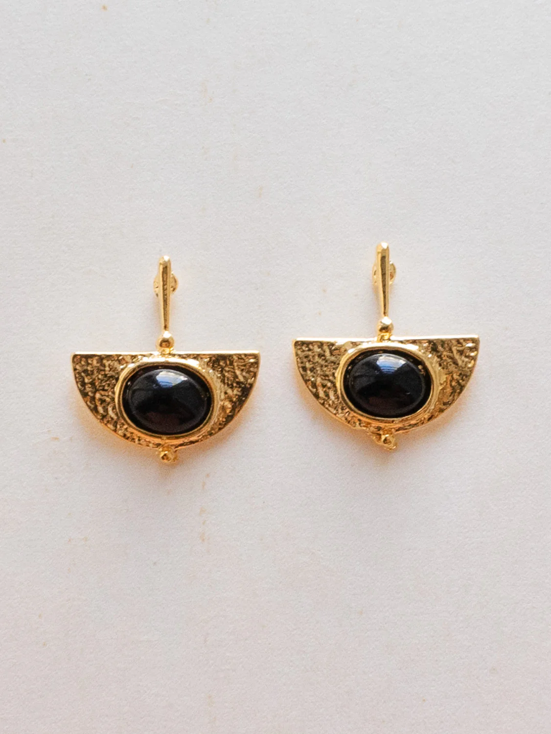 Heirloom Earrings - Black