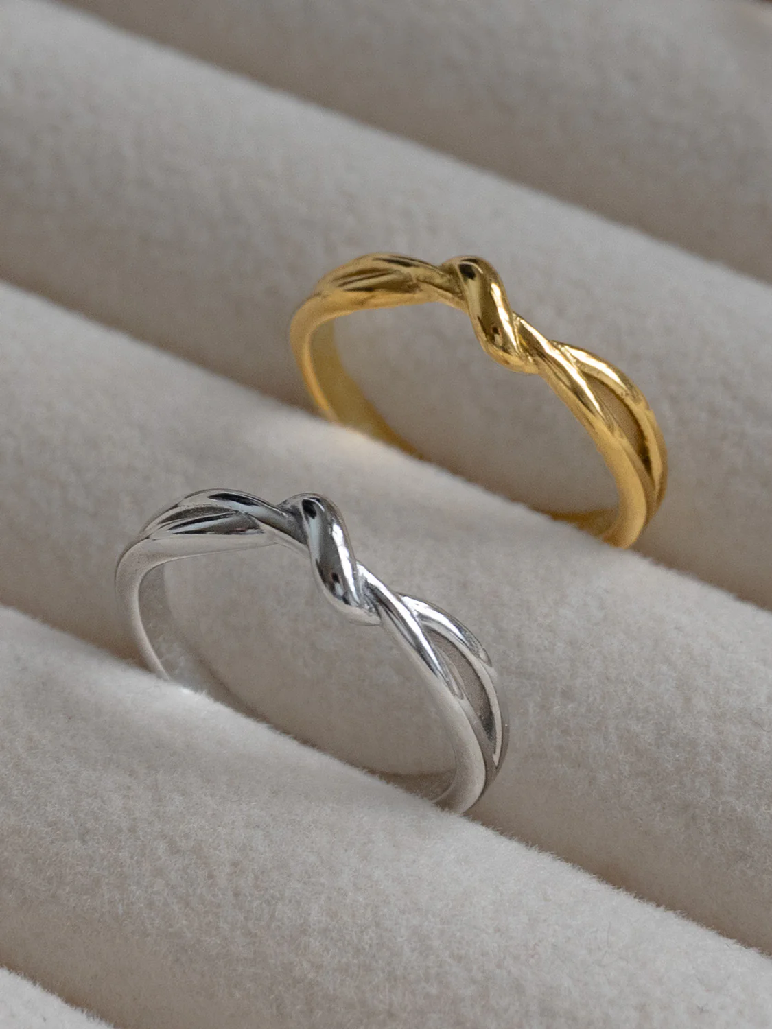 Knot Ring, Stainless Steel - Silver - Image 4