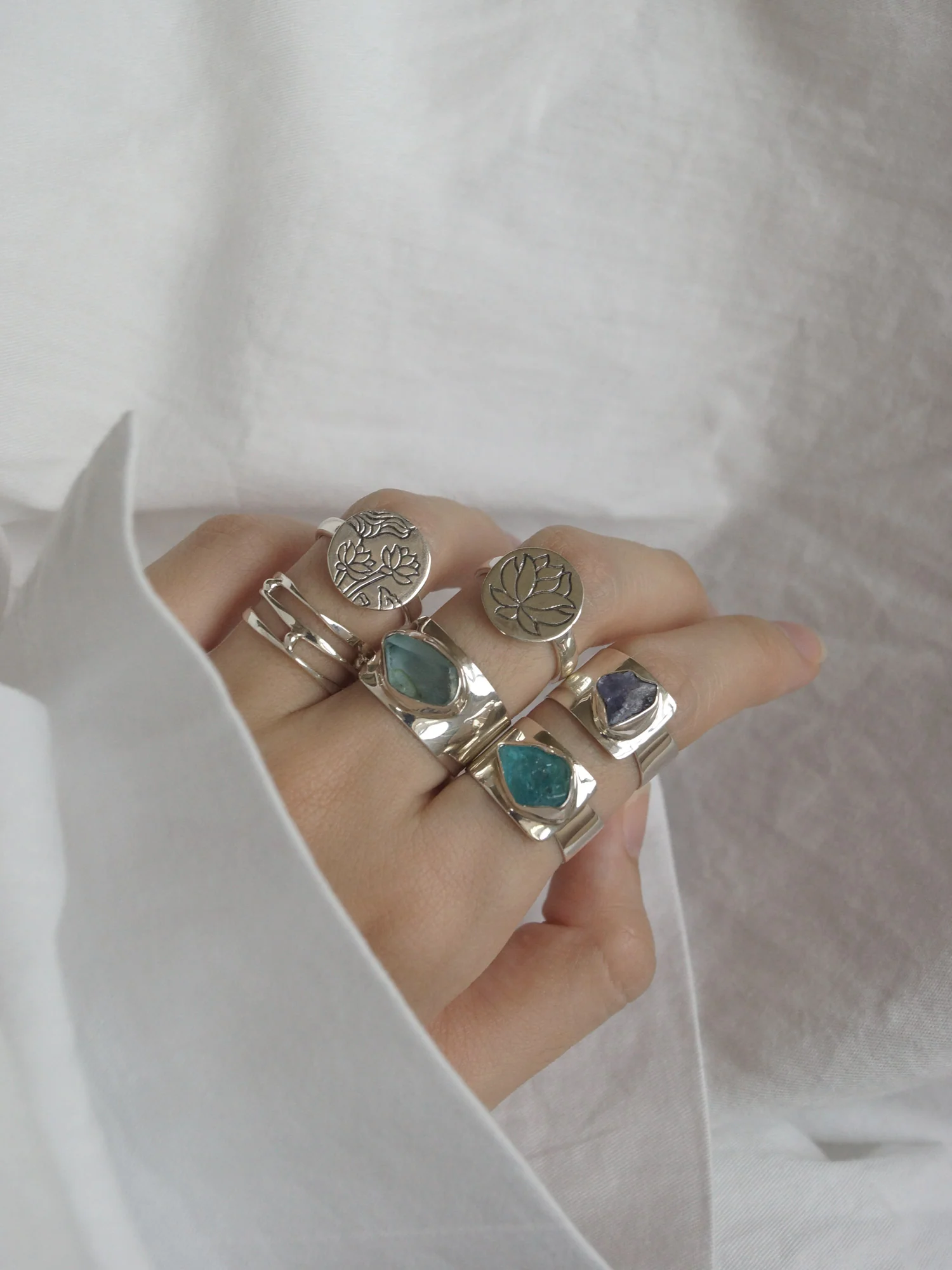 LOTUS Pendant Ring // GABI EXCLUSIVE - Image 6