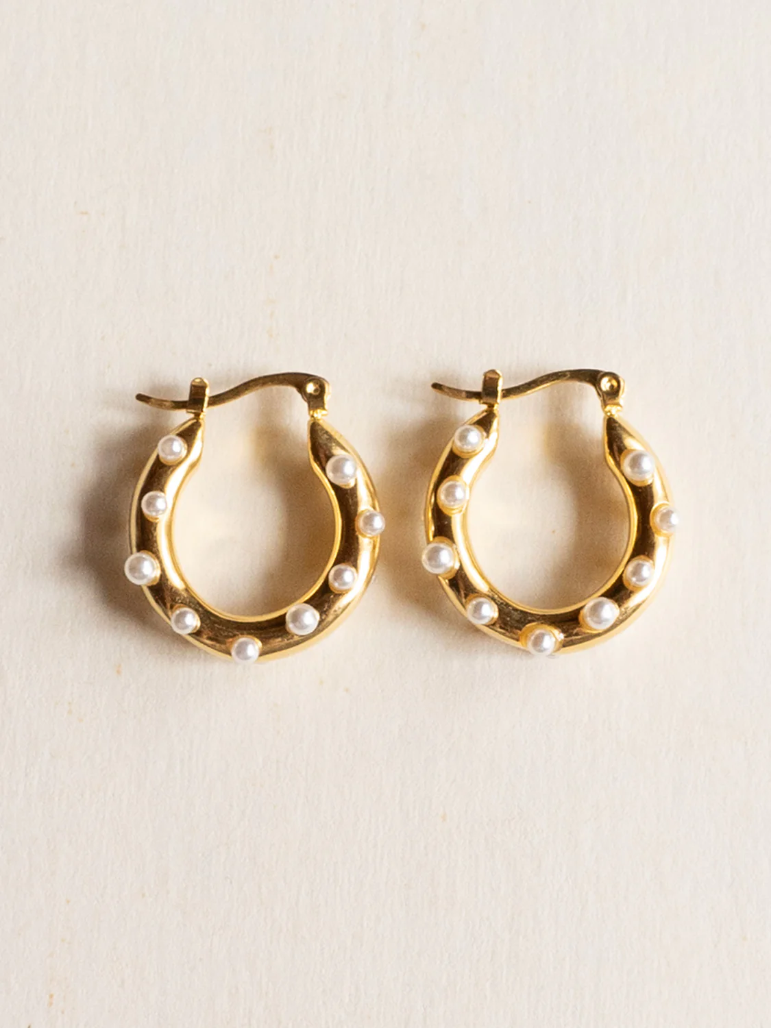 Pearl-encrusted Hoops - Stainless Steel, Gold