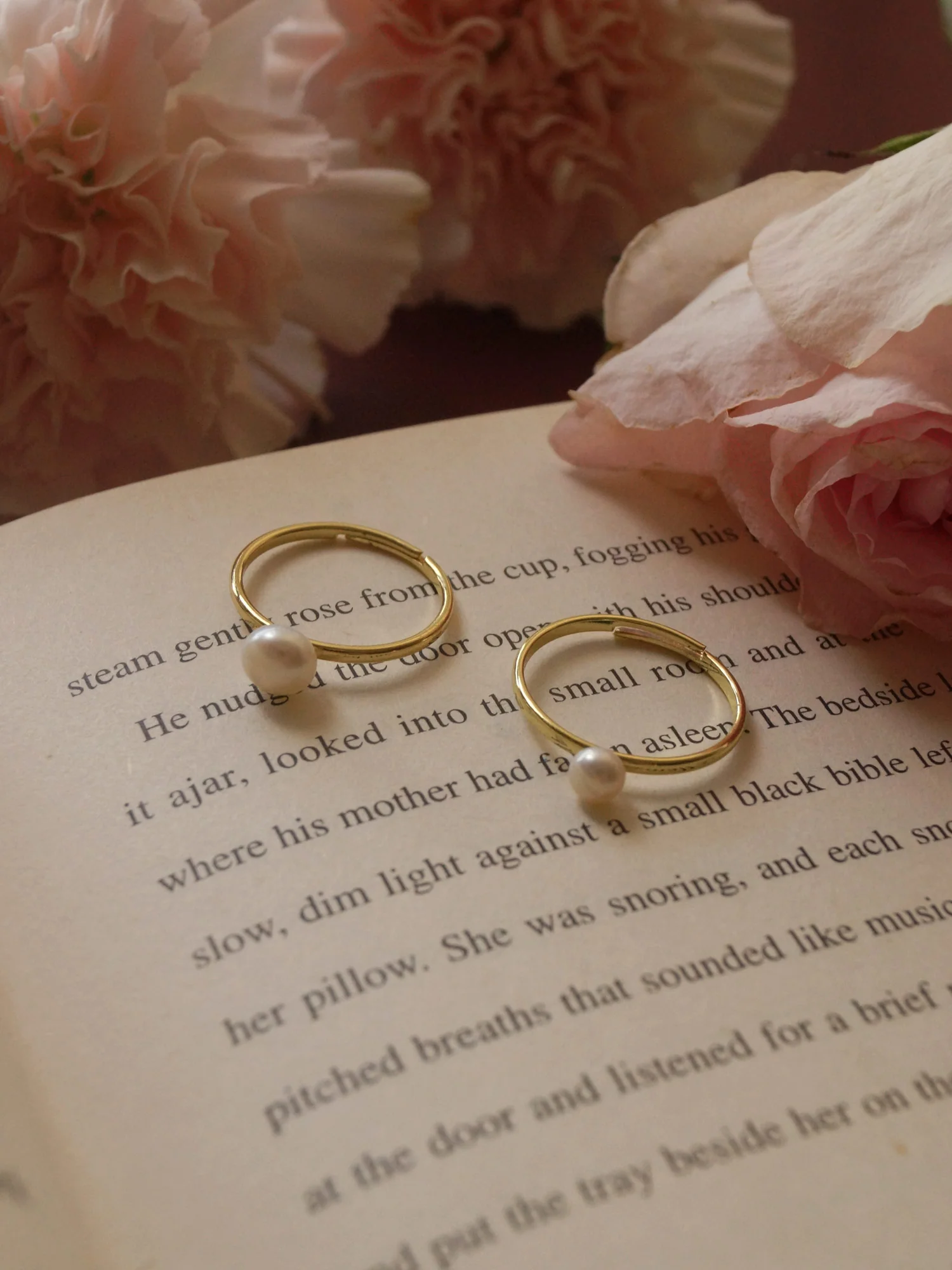 Pearl Ring - Medium Pearl - Image 4