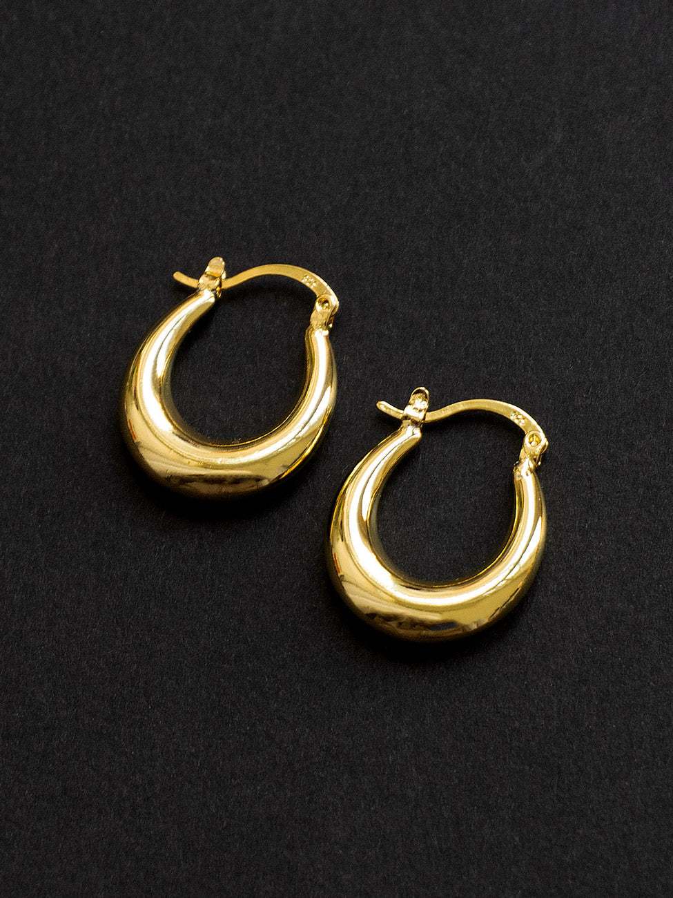 Petite Oval Hoops