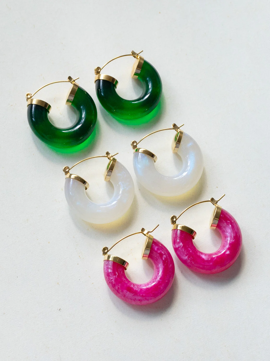 Round Resin Hoops - White - Image 6