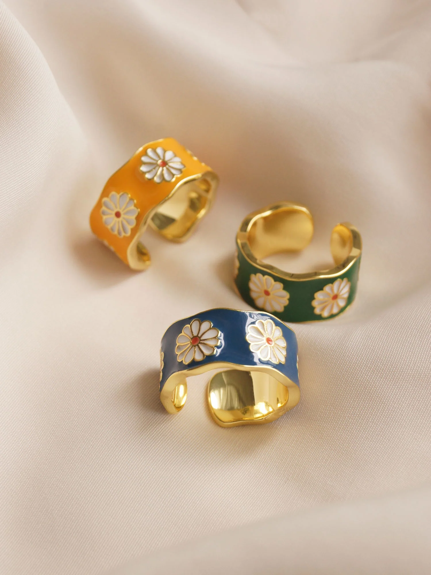 SAORI Ring - Yellow - Image 5