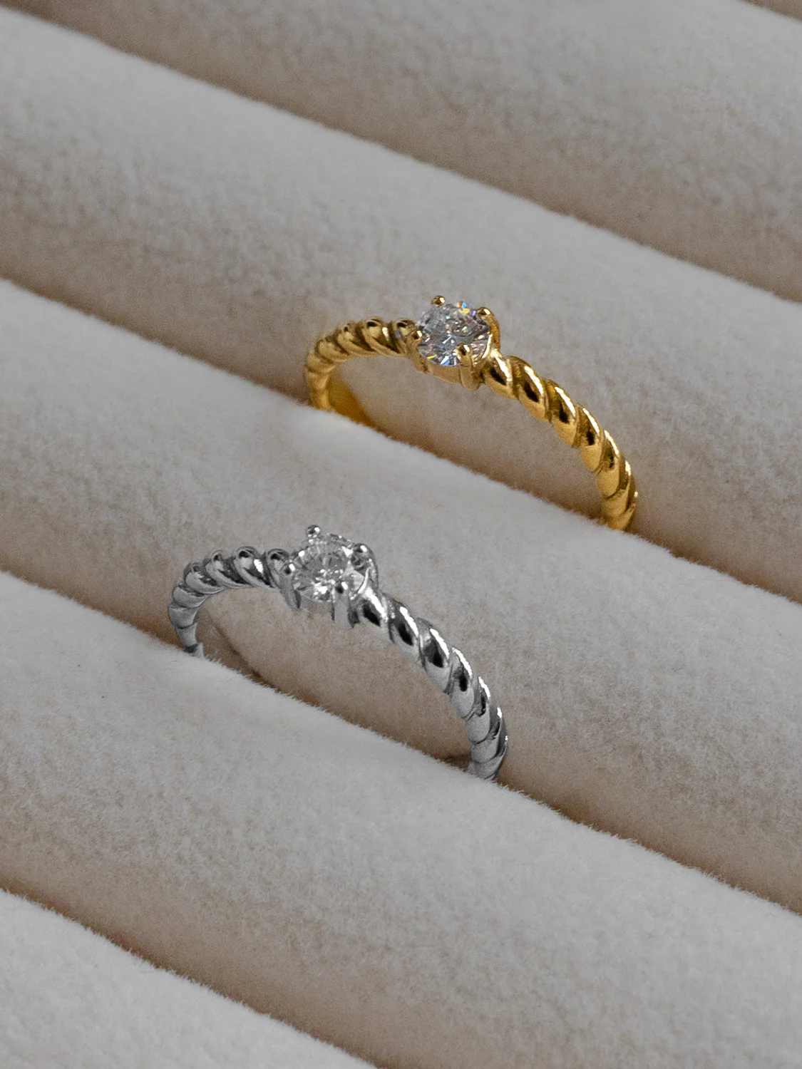 Solo Diamond Twist Ring, Stainless Steel - Silver - Image 5