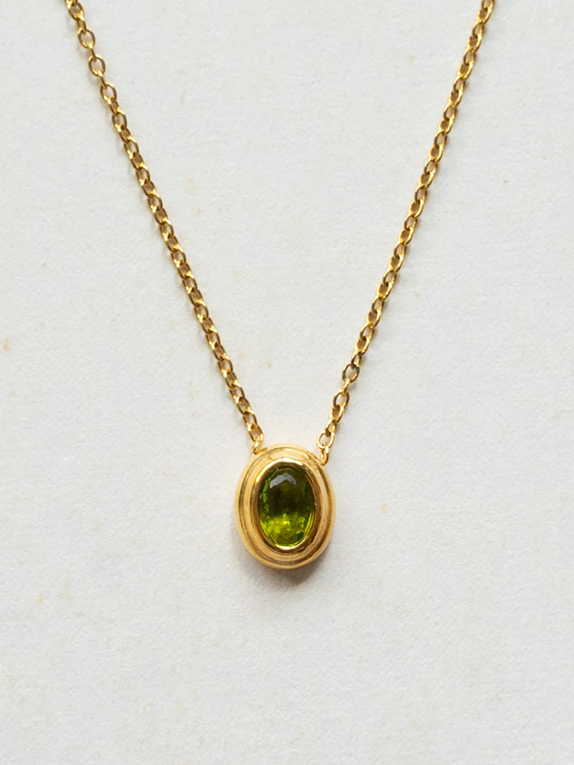 Stainless Steel Necklace With Oval Gemstone - Apple Green