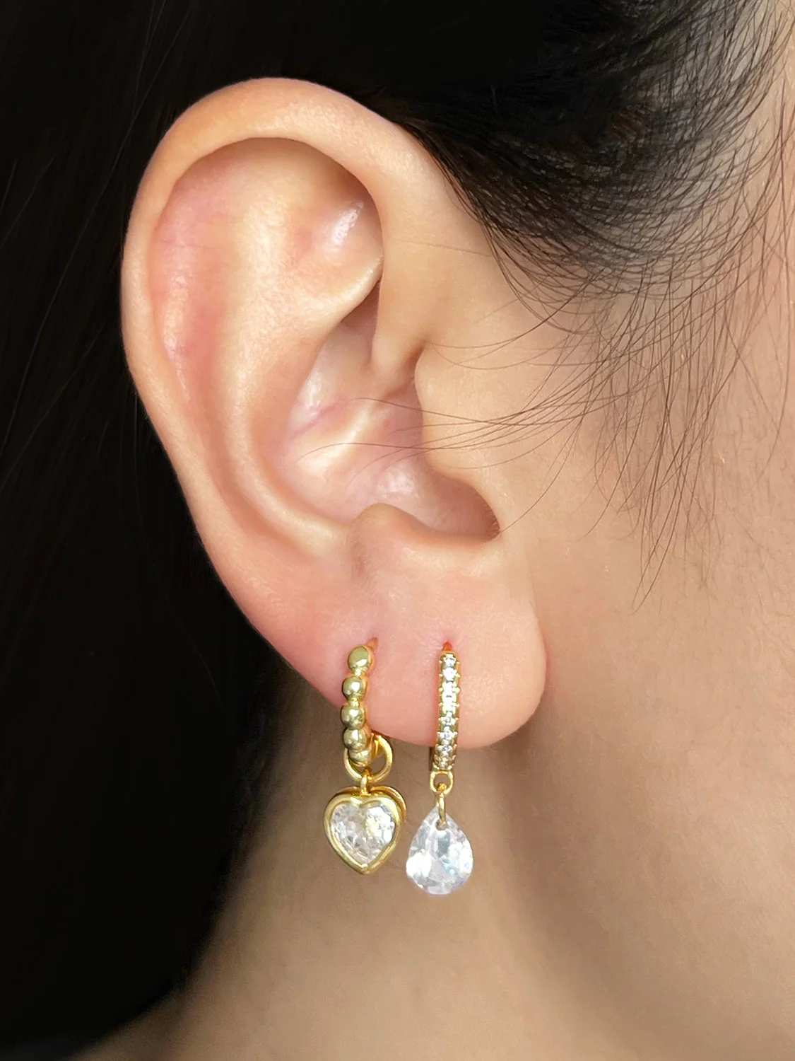 Teardrop Dangle Huggies, S925 - Clear, Gold - Image 3