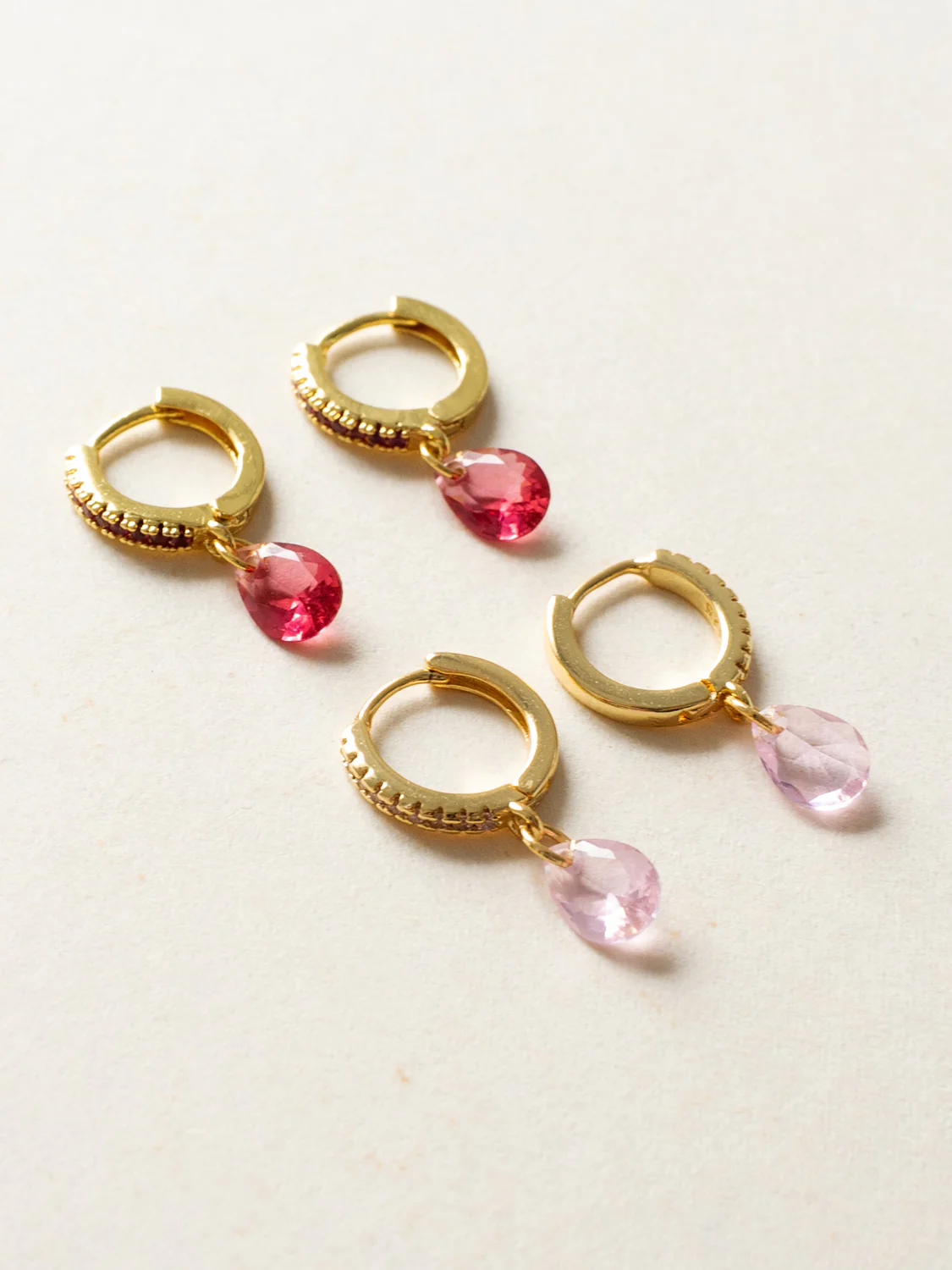 Teardrop Dangle Huggies, S925 - Grapefruit, Gold
